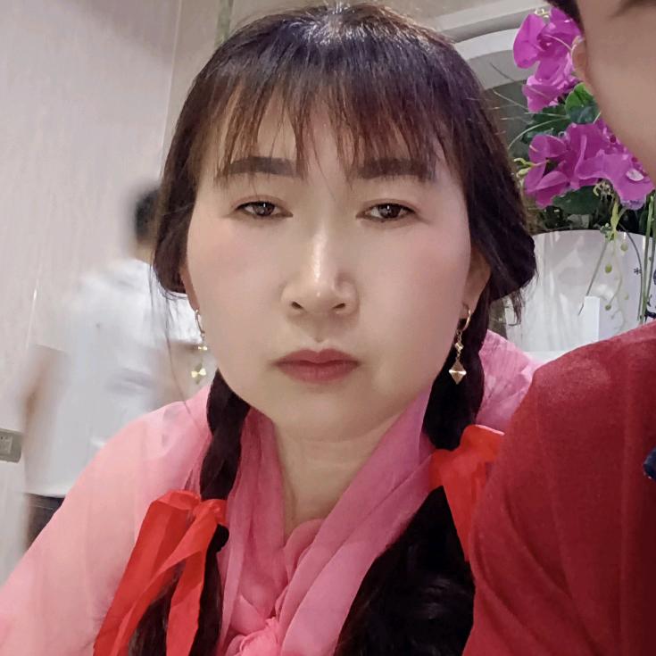 谭梦梦🎤🌹🌹🍎🍎