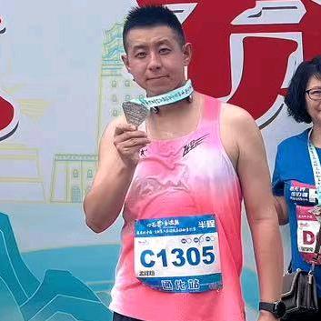 小孟爱跑步