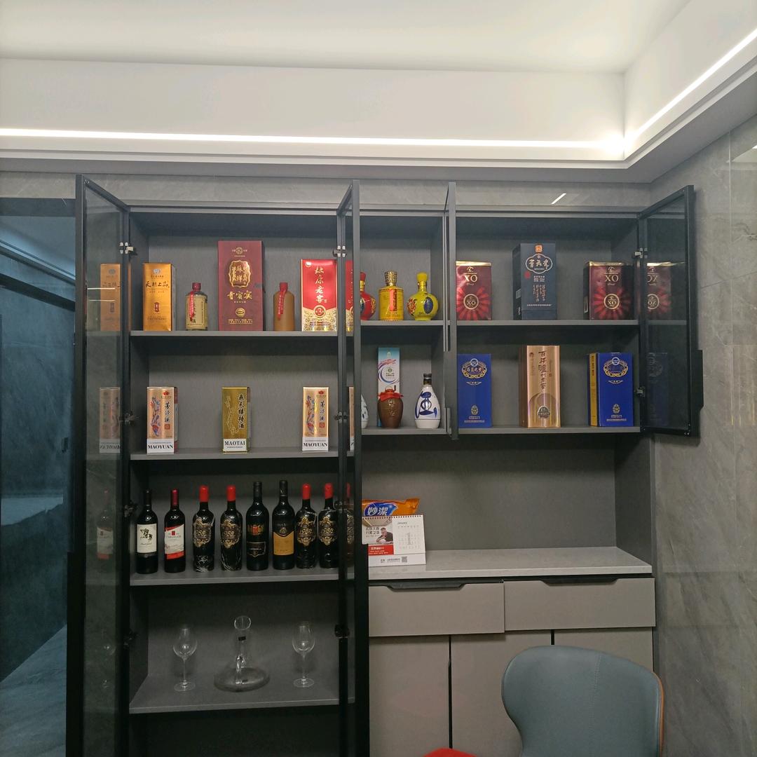 淡淡烟草味