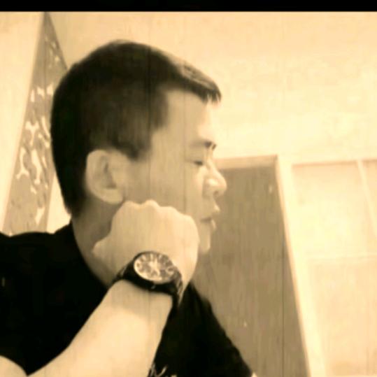 《燕思巢家居》空气弹簧