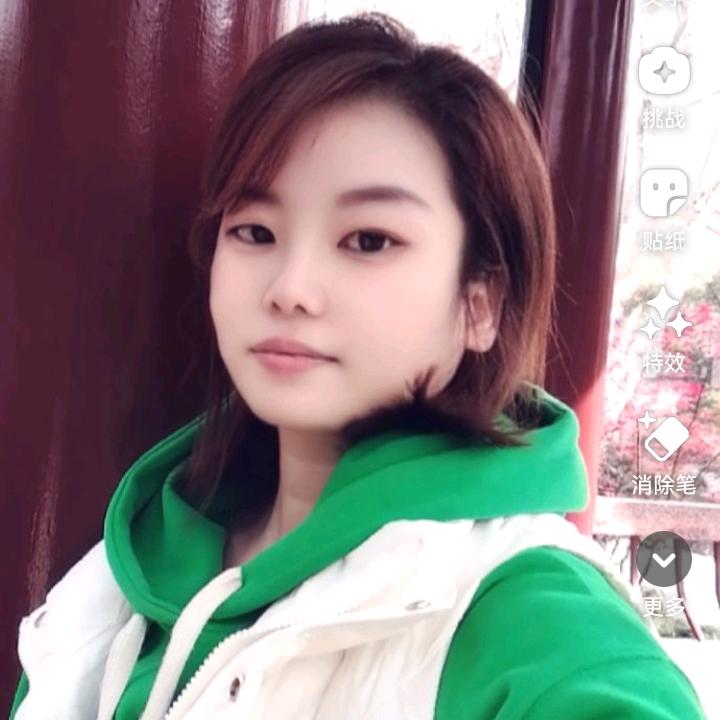 甜甜服饰