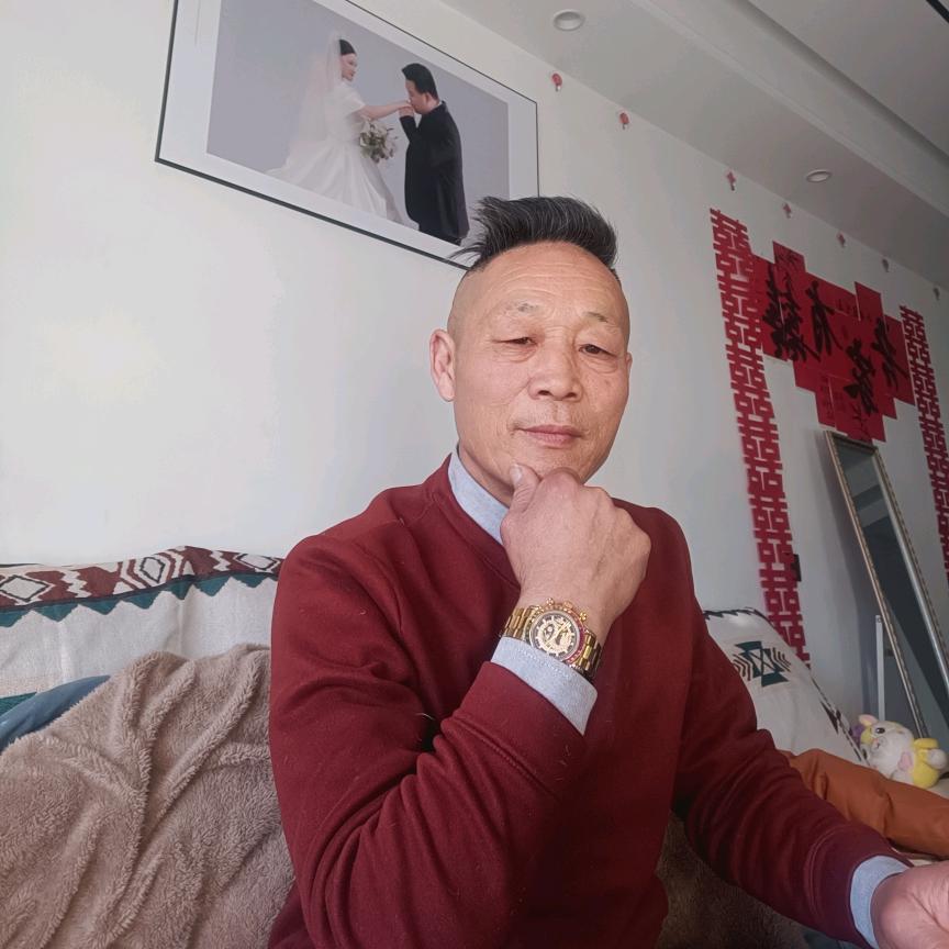 卖鱼的傻大叔