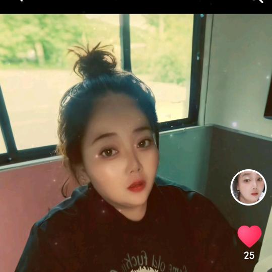 董姐曾经再美也是伤。