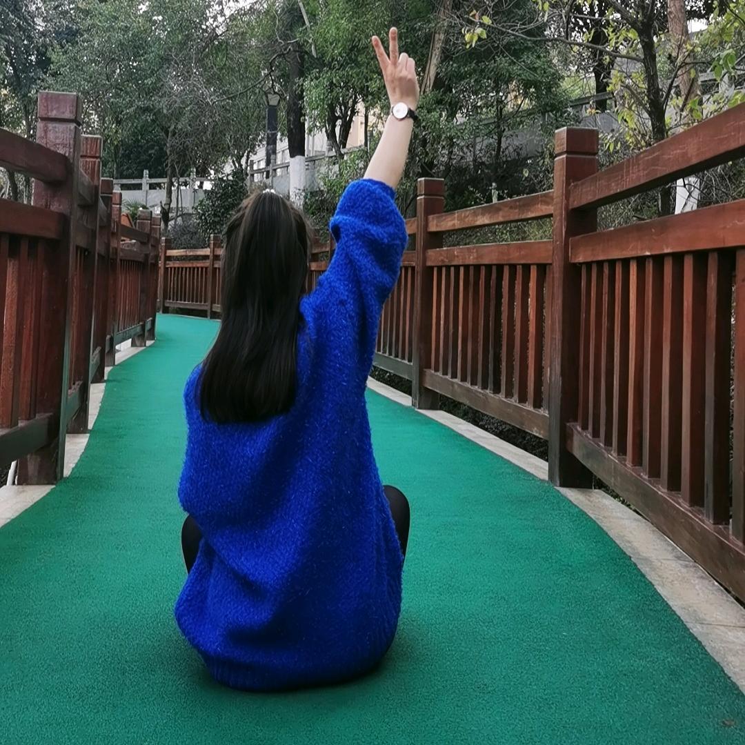 容九月