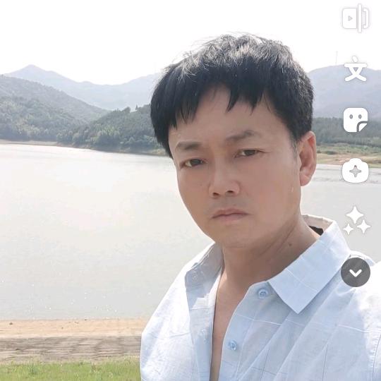 AAA笑看人生