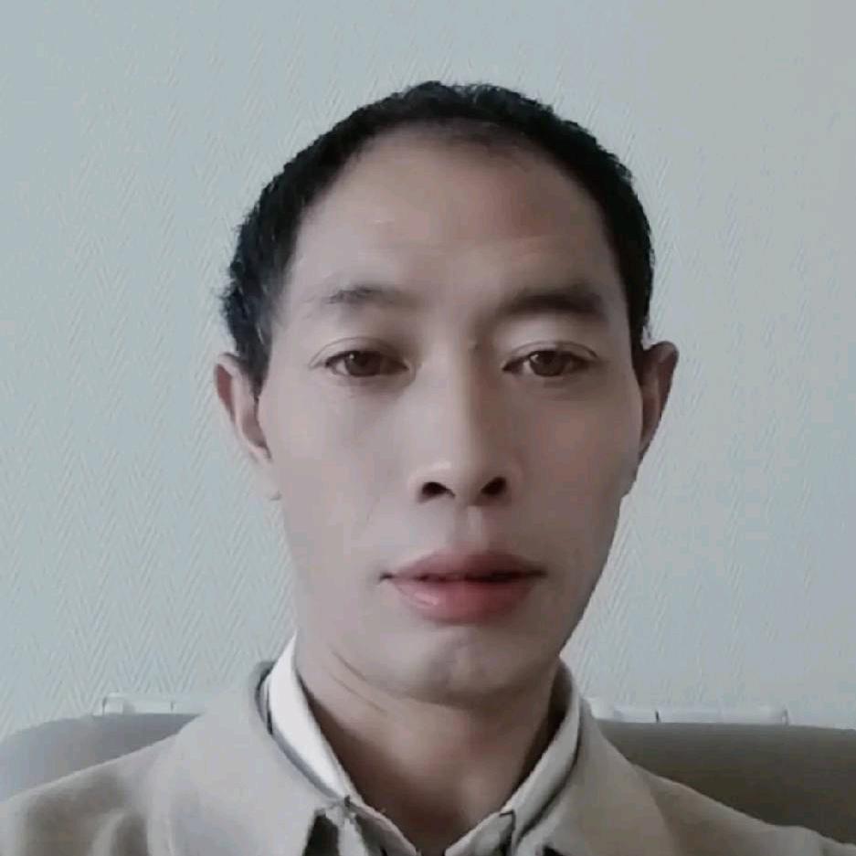 卢二哥，开阳人， 住清镇。