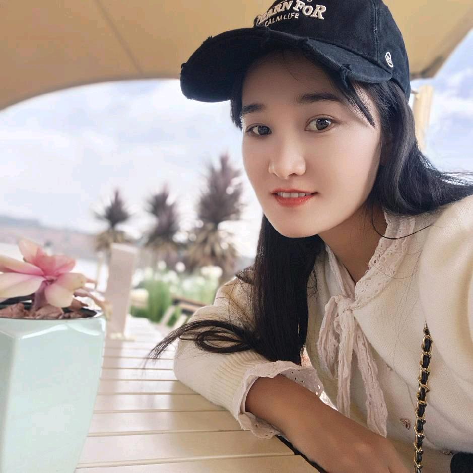 ᥫᦱᐝ微笑🌻⃟⸜向暖ཀོ࿐