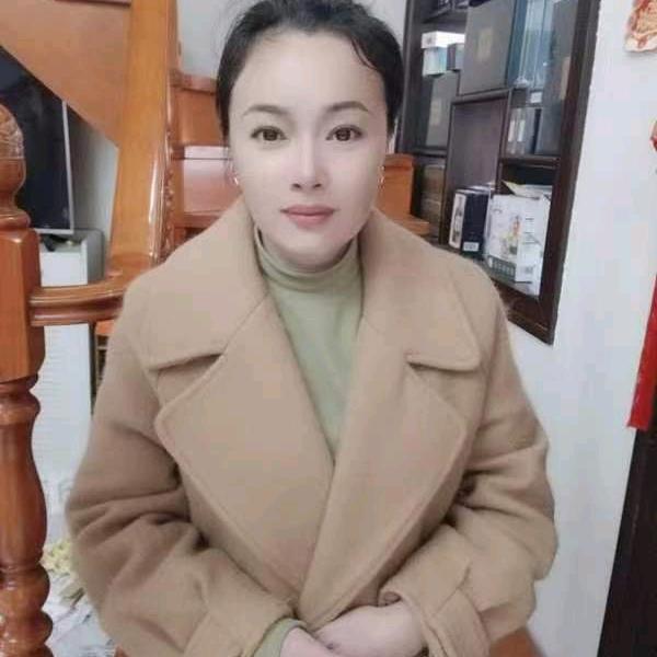 要暴富的霞姐吖