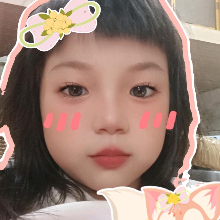 彤彤