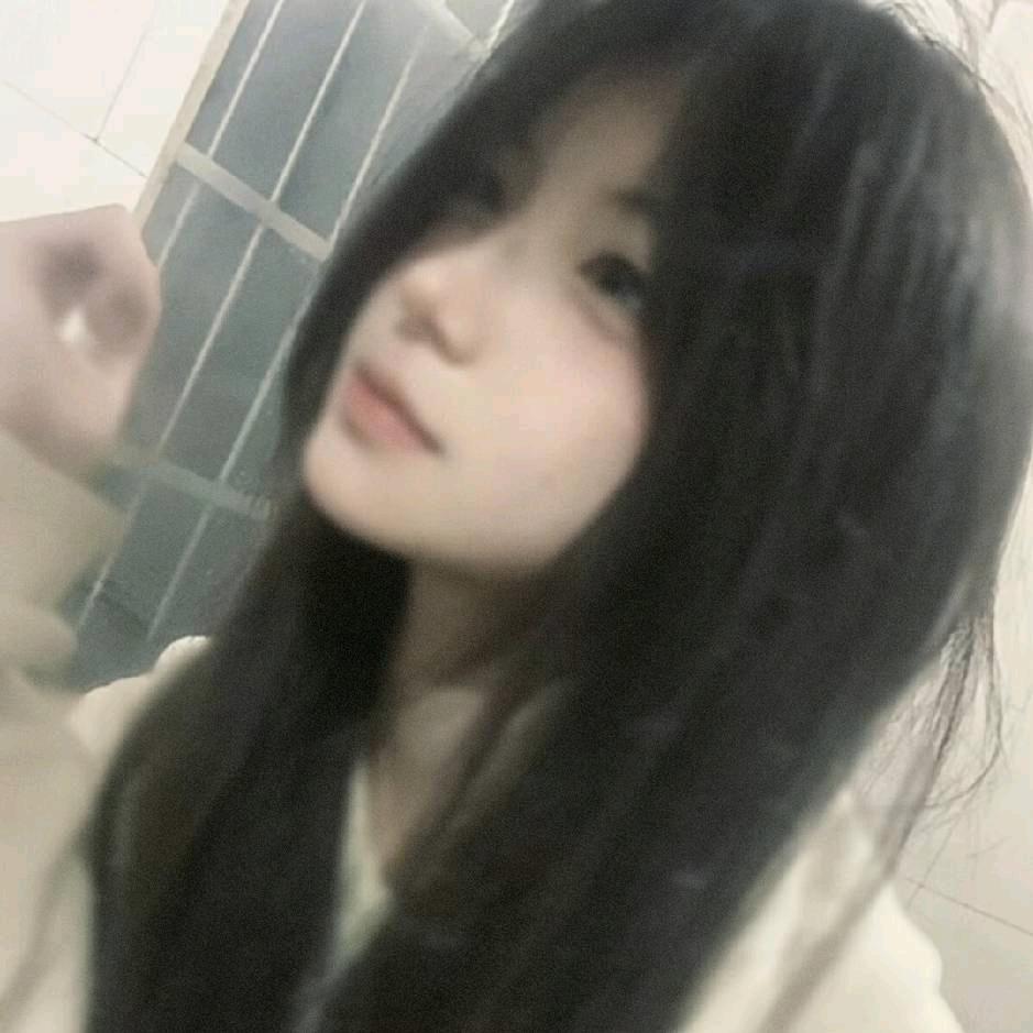 小卷毛.