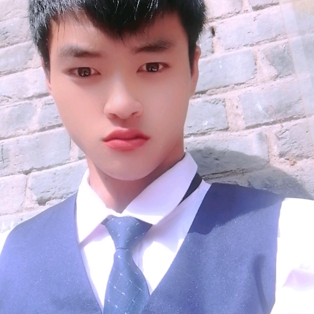 奋斗养鹅少年，25岁残疾小伙·养鹅创业