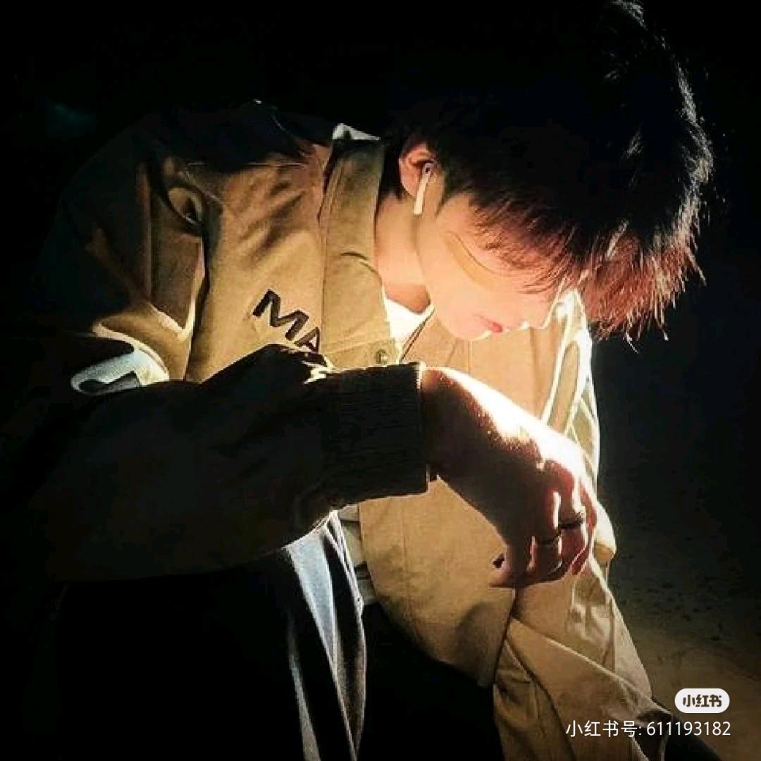 魔尊💫华子🎤