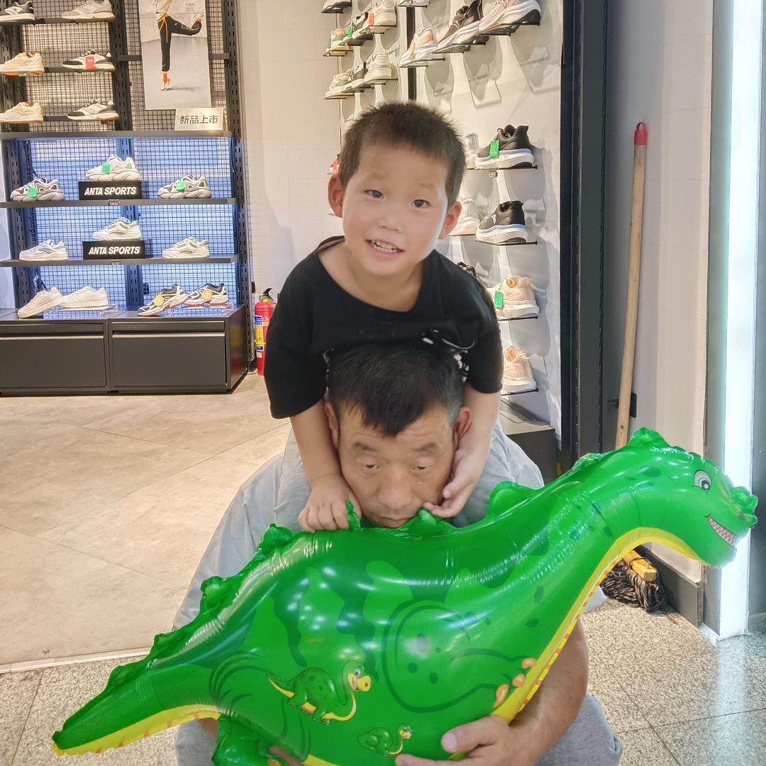 三个孩子的宝爸