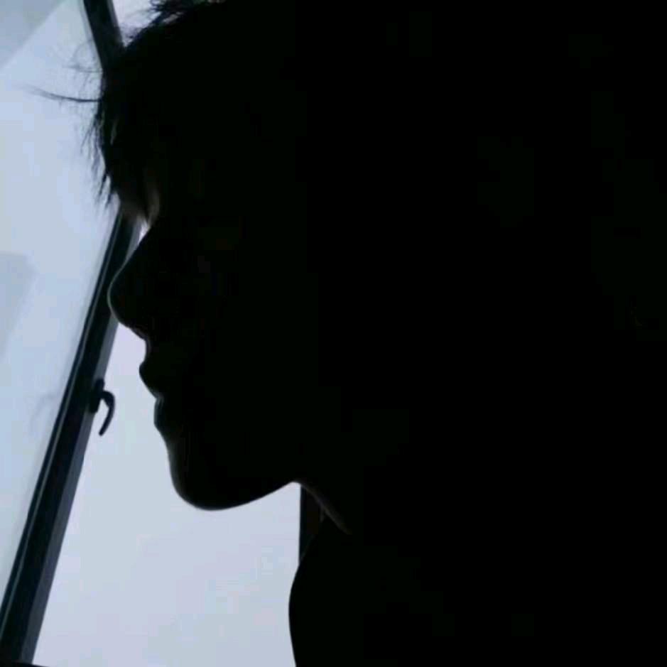 发型设计师 希老师💈