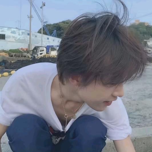 梨花诗得不到的男人