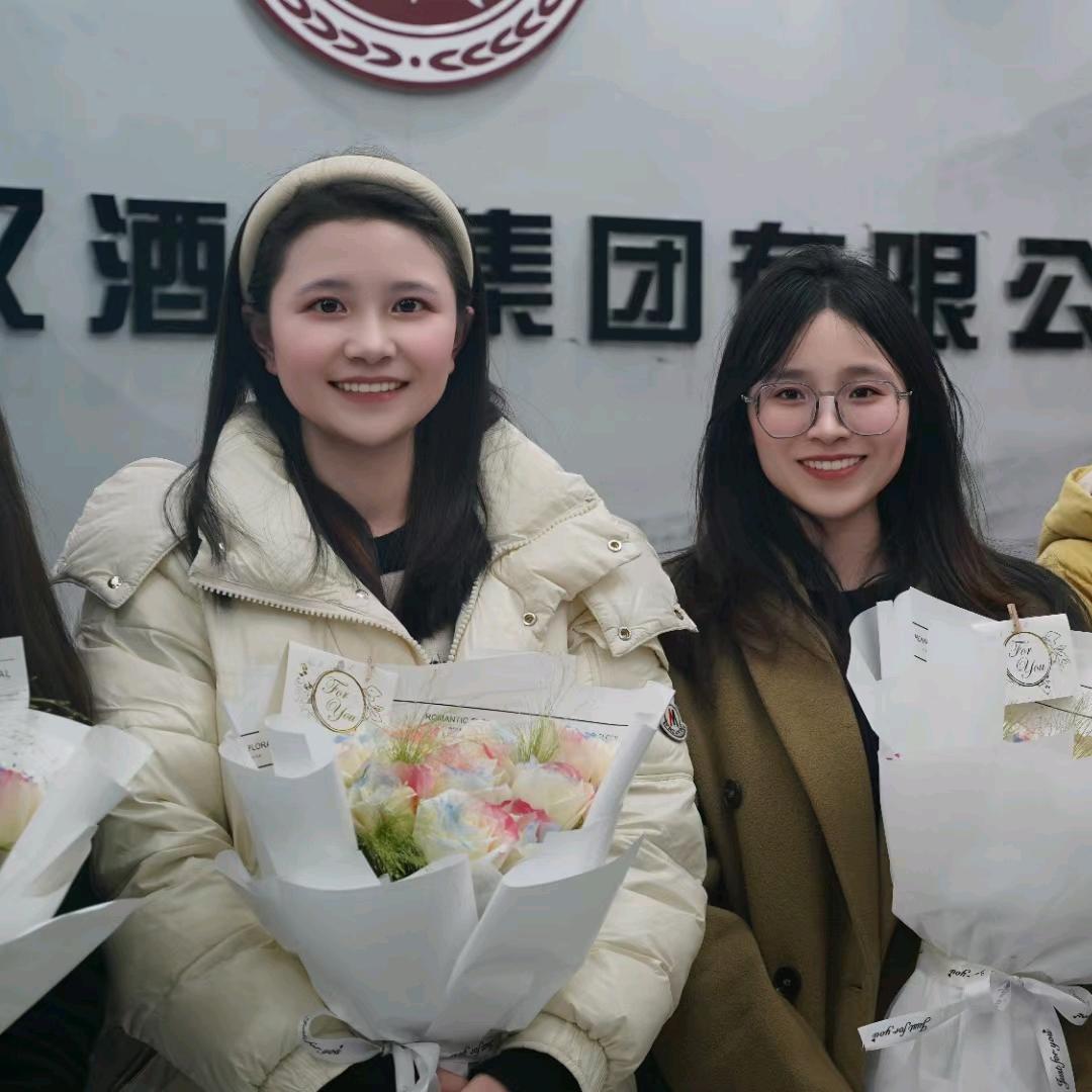 贵州茅台镇大汉酒业集团 兰天