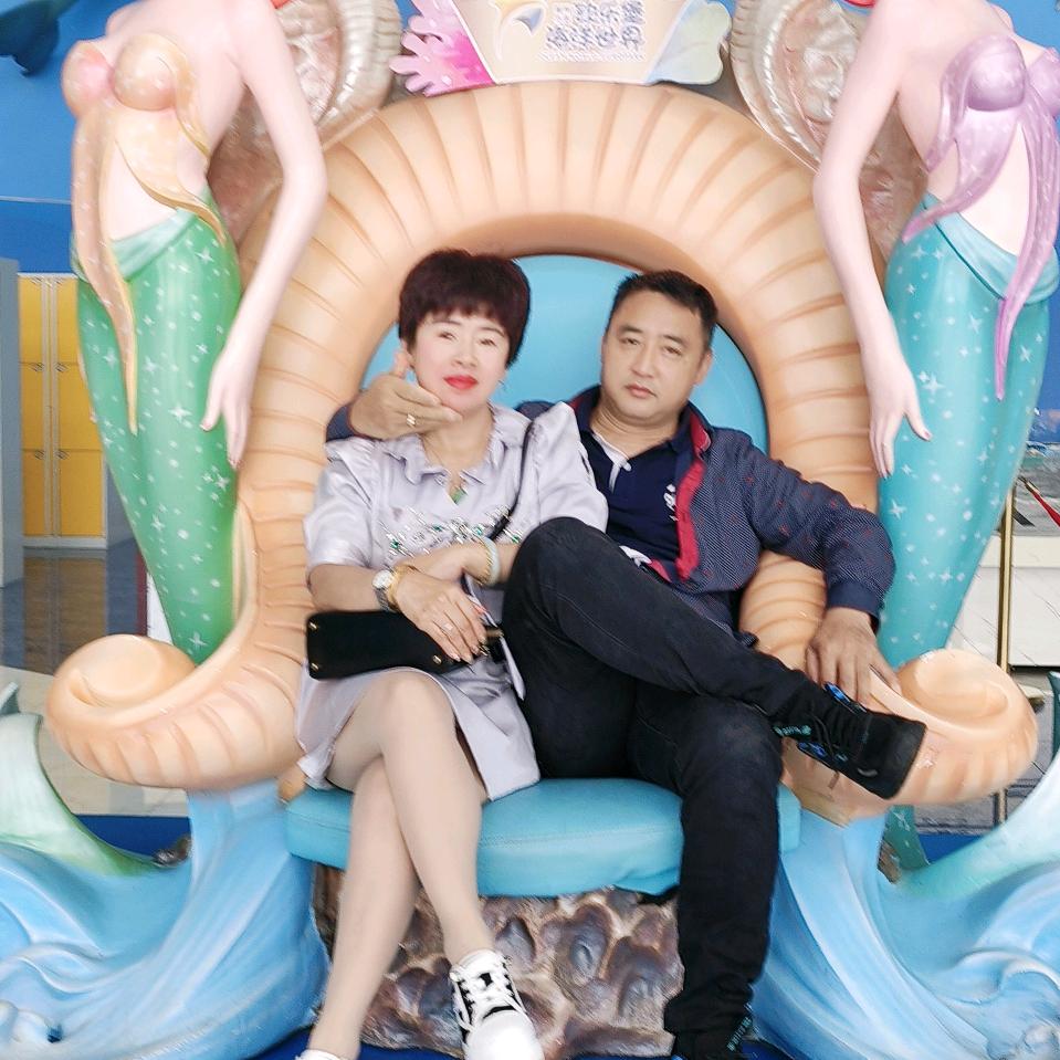 空谷幽兰拒私聊