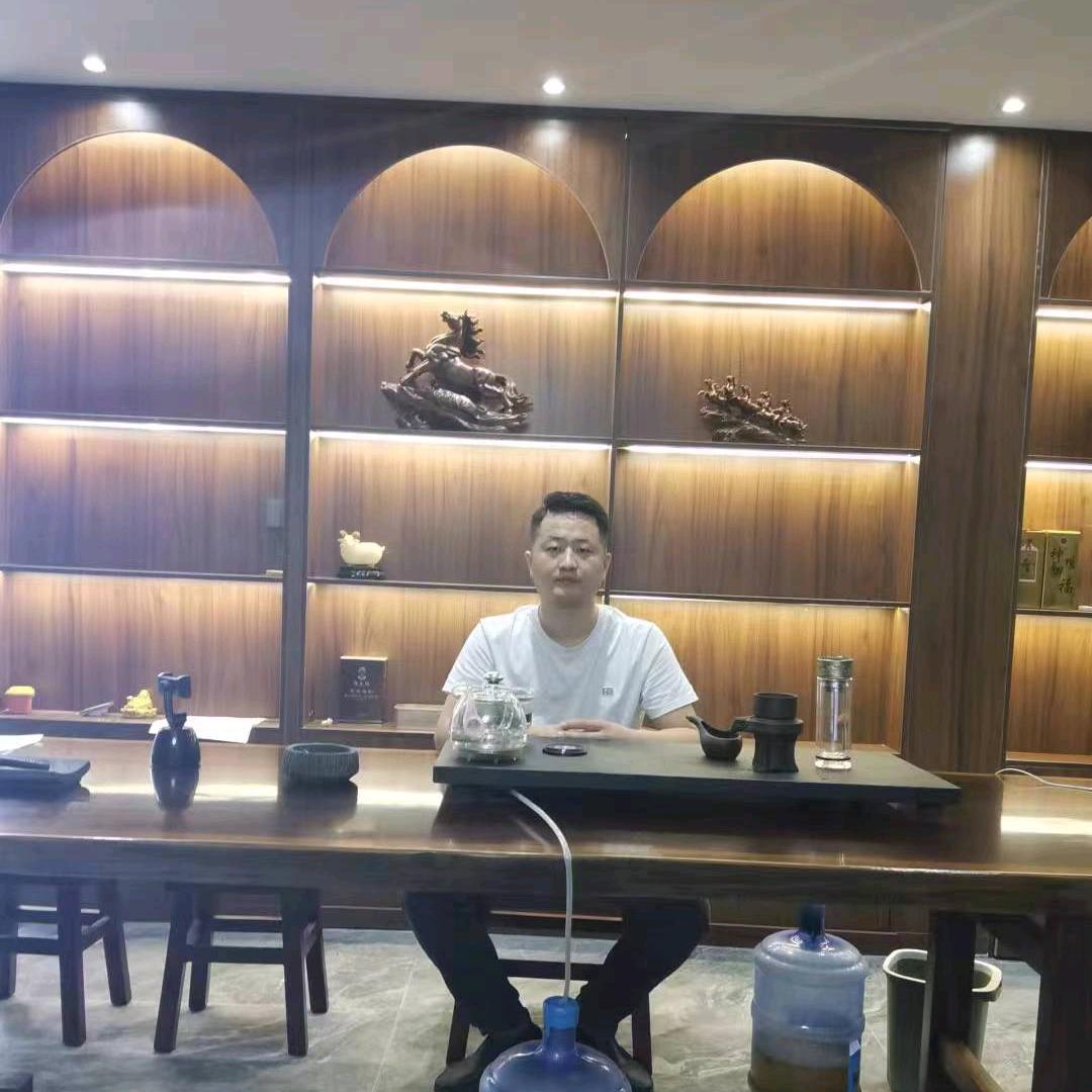 成武装修找兄类（透明化装修）