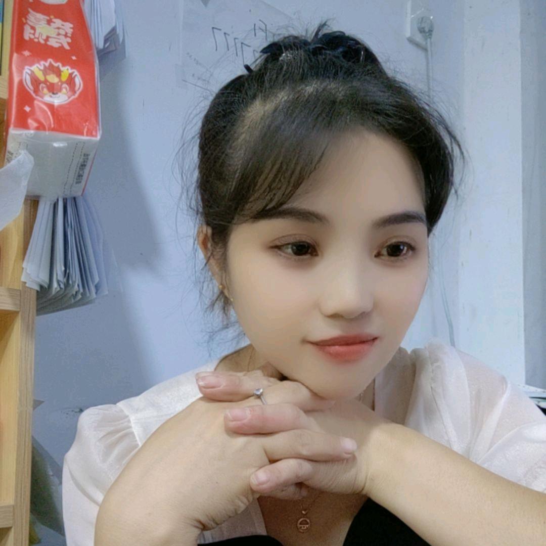 @黄吖吖