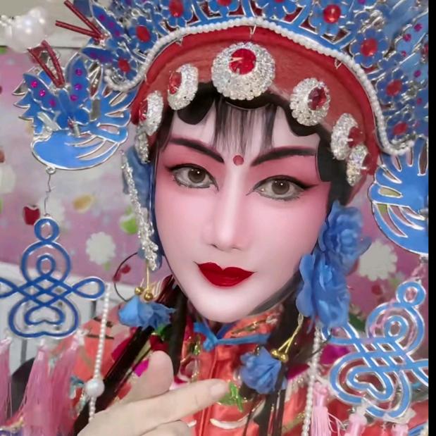 白玫瑰《笑着活下去》