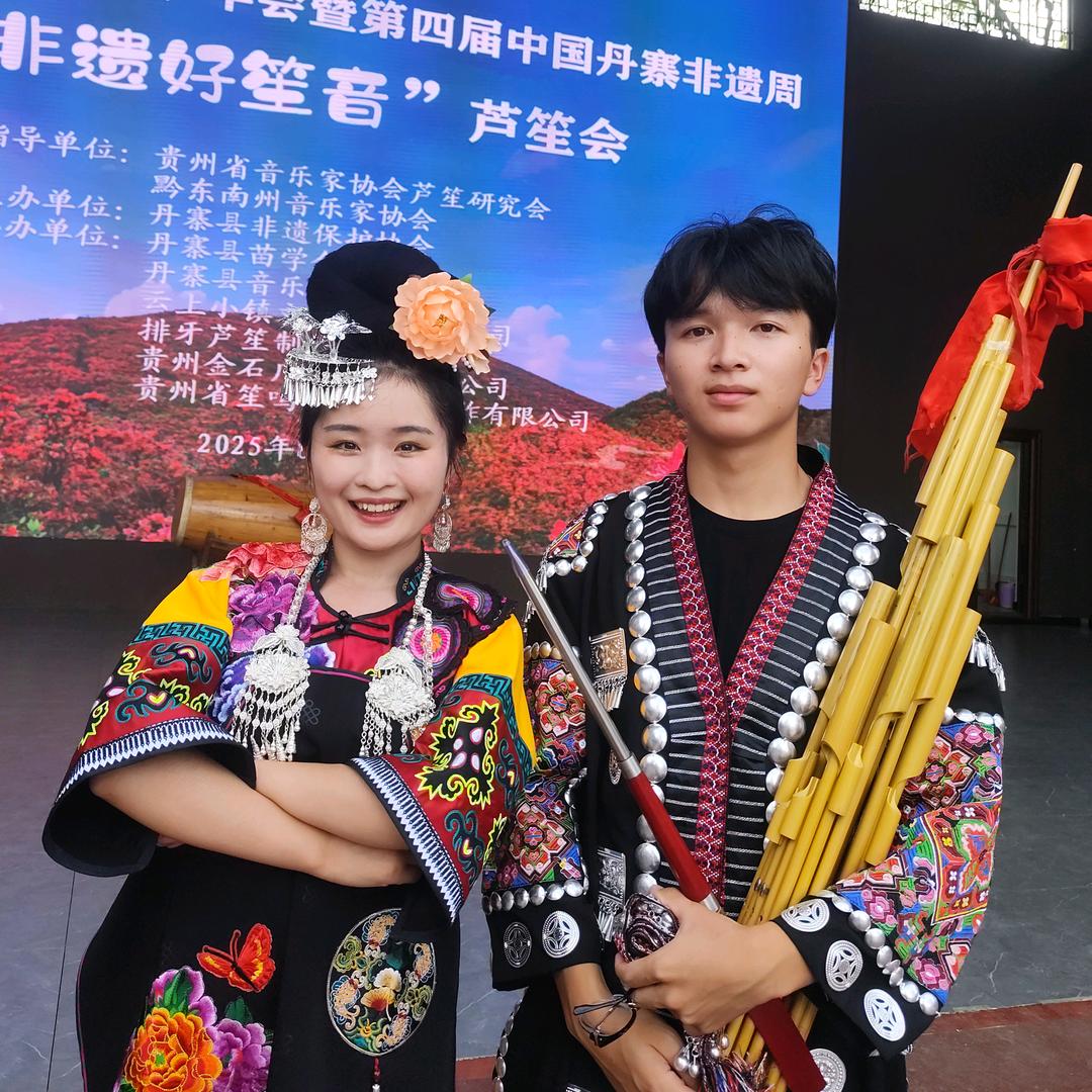 很哇塞的甜美❛˓◞˂̵✧