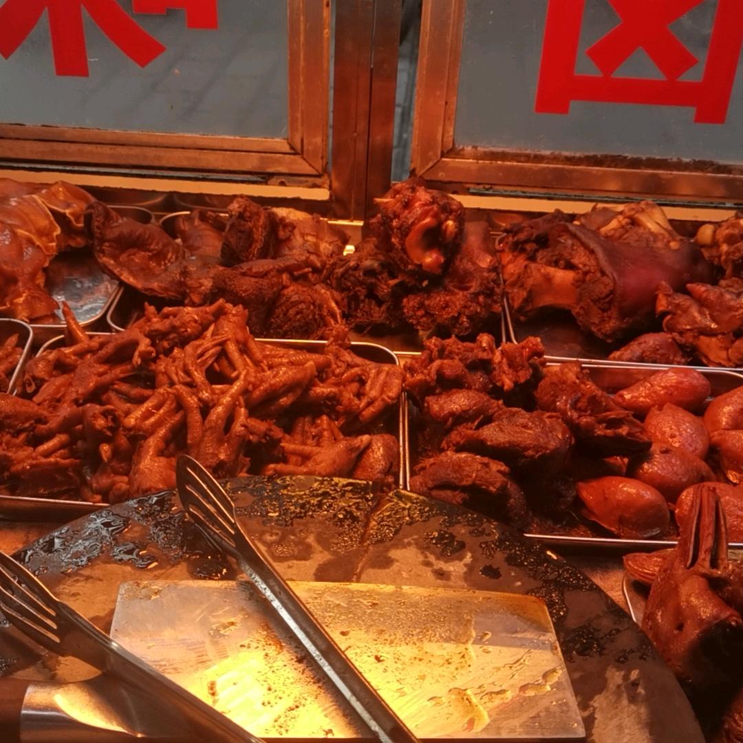 摆地摊