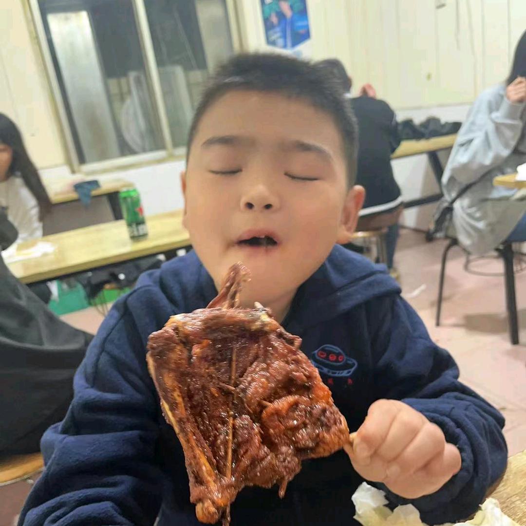 彭小果的日常生活