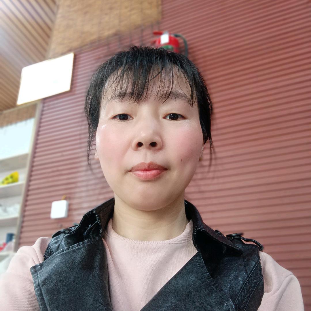 颖姐像风