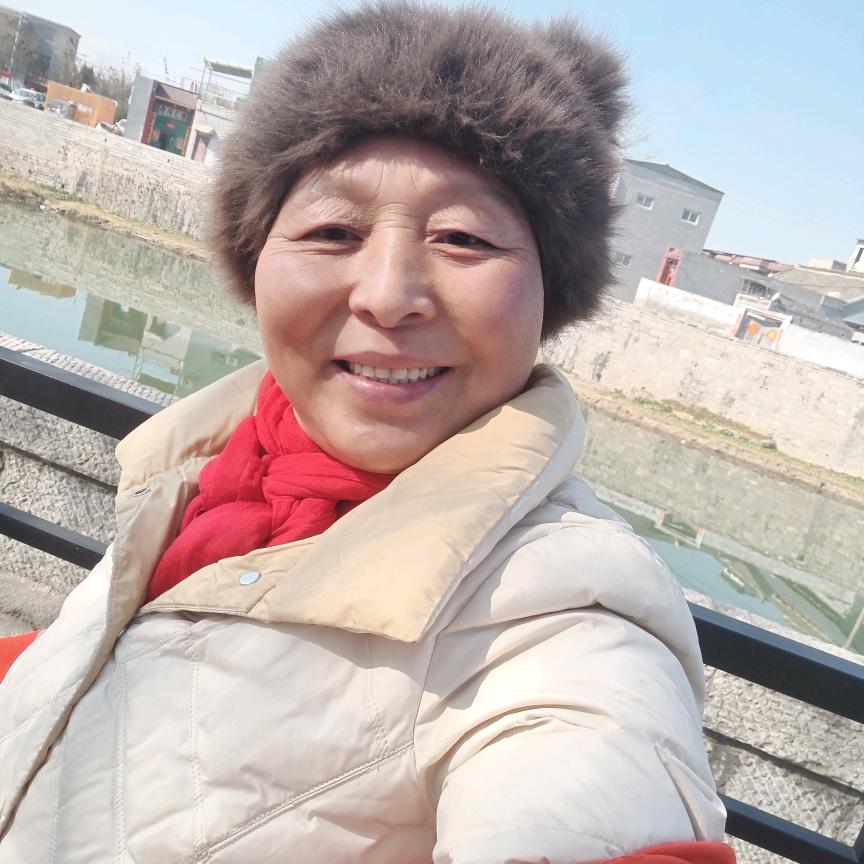 (环卫工)戏迷。