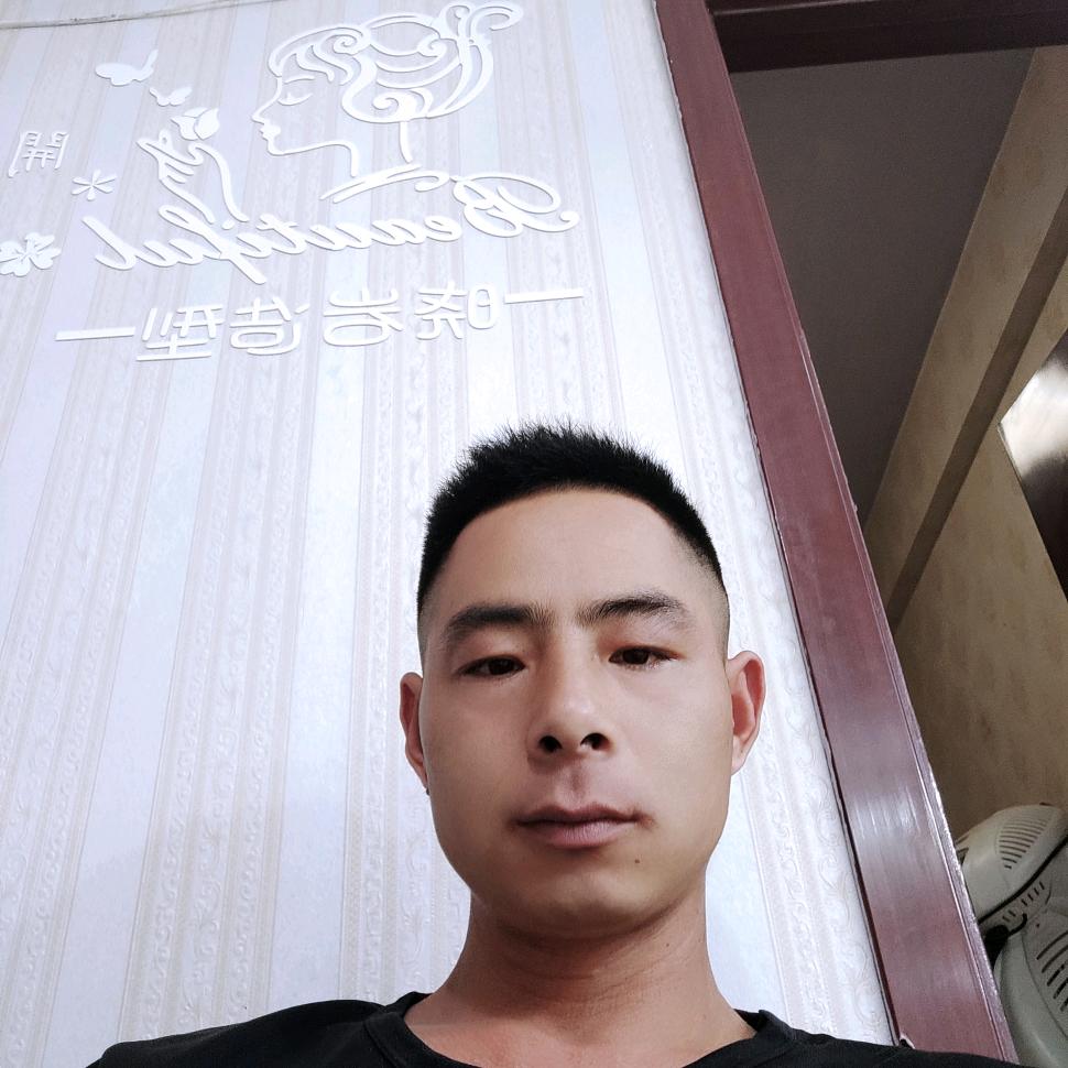 麻辣羊头、小甲鱼、羊蹄、肚包肉