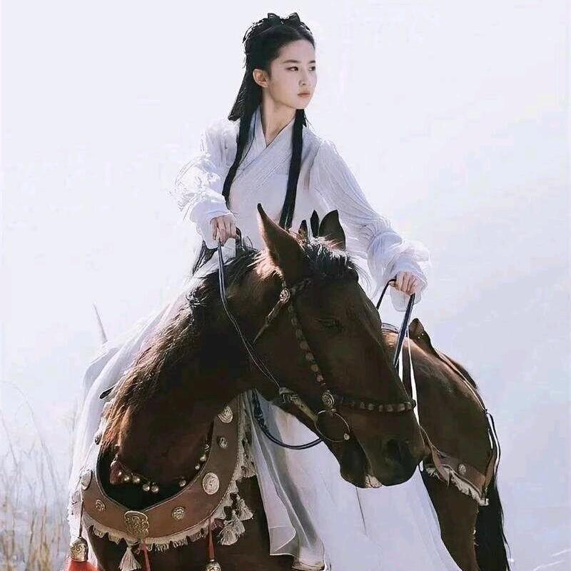 李大千