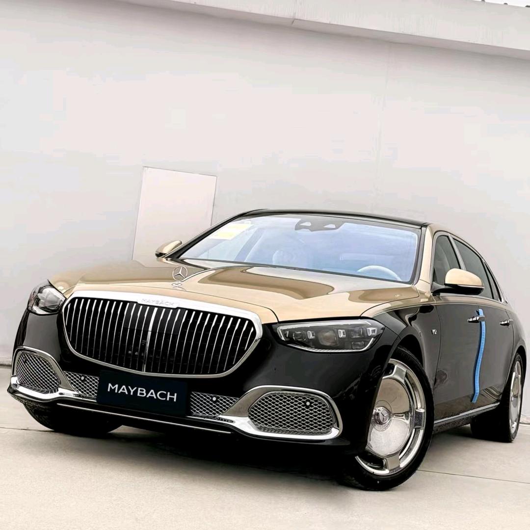 只陪静雯走余生