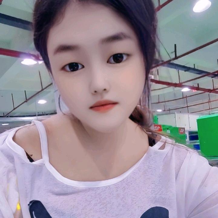 请叫“左小姐”