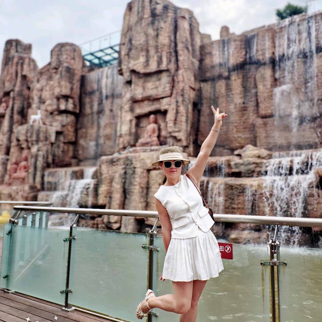 𝕥ꪖꪊ𝕣ꪊડ𖠅