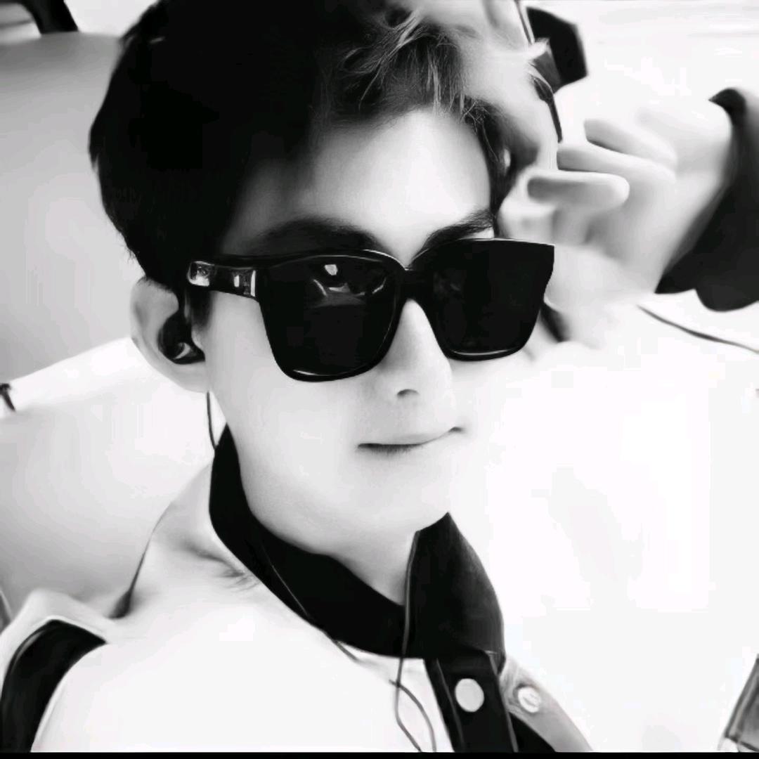 傻 小 子
