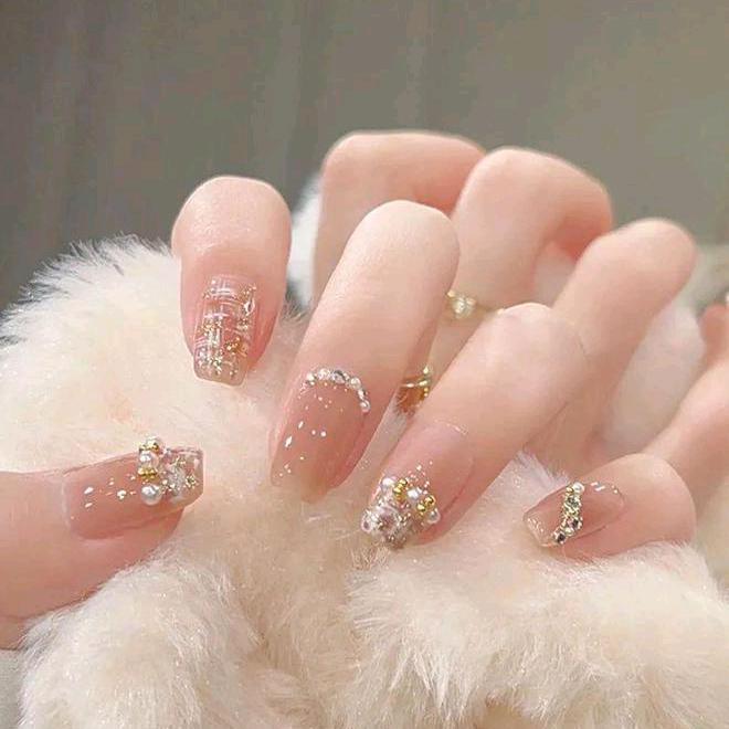 希潼纯手工穿戴甲