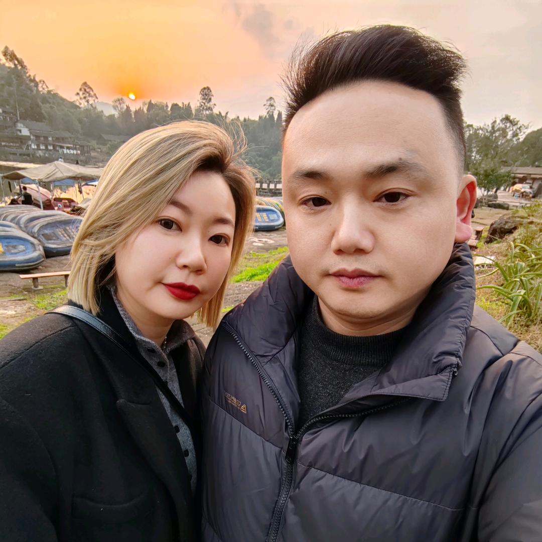 Zhou  Y