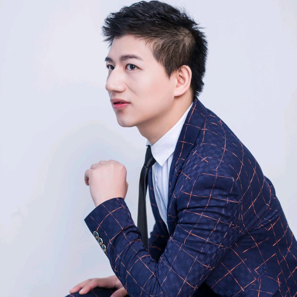 小黄同学
