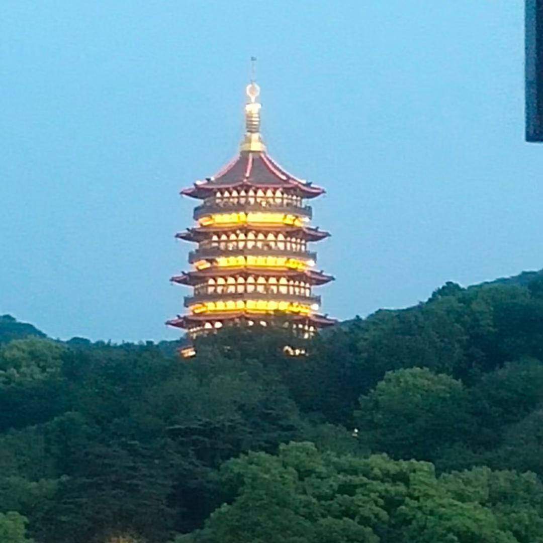 ꧁᭄ 简单，简单的自我安慰꧁᭄꧁᭄ ꧂