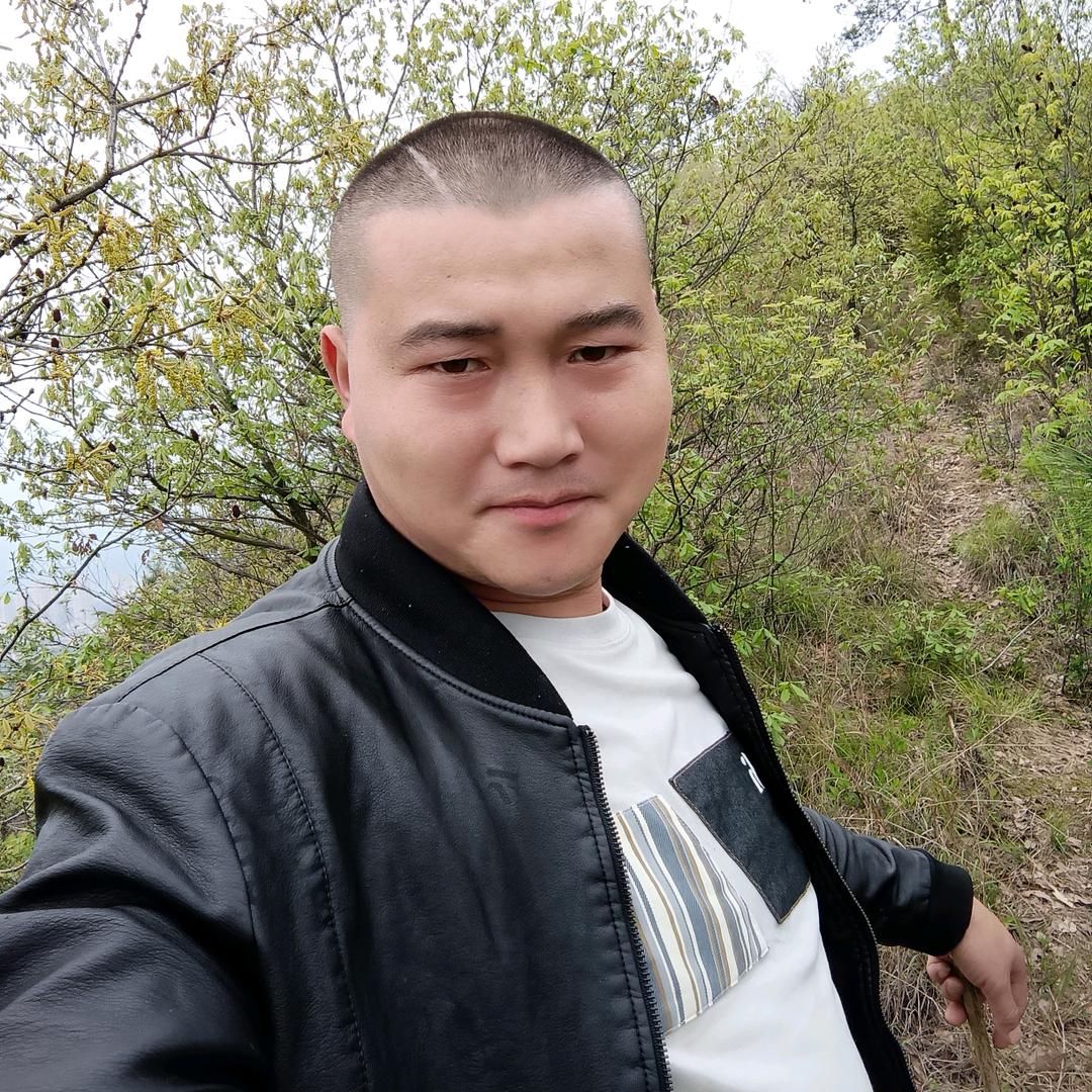 ꧔ꦿ℘余生💞᭄᪲ᩚ꯭ᩚ我独行꧔ꦿ᭄꧔