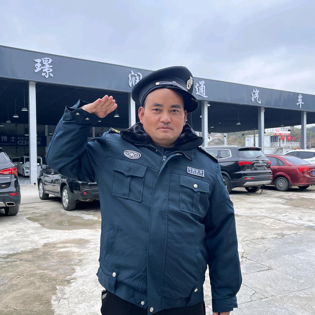 家用代步车樊哈儿