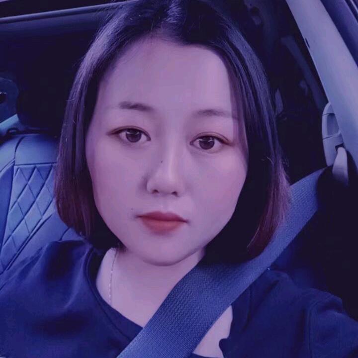 双龙卖猪肉的小姐姐