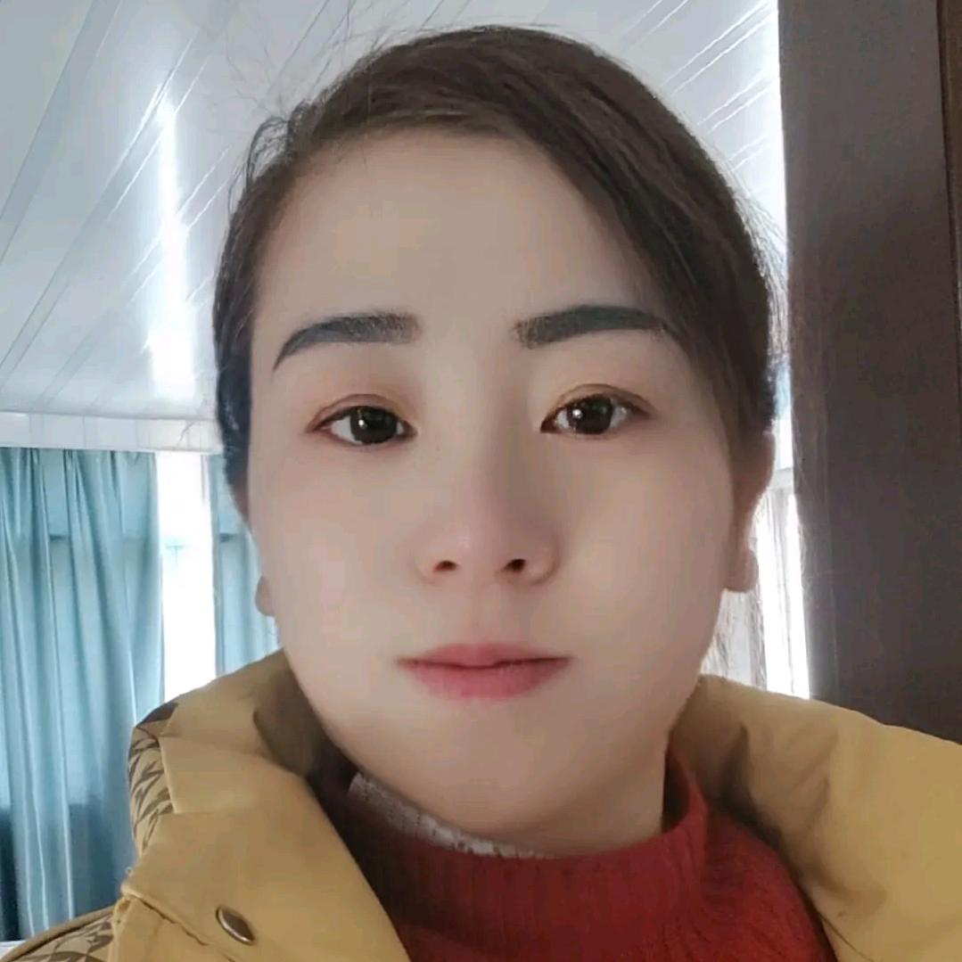云姐爱零食