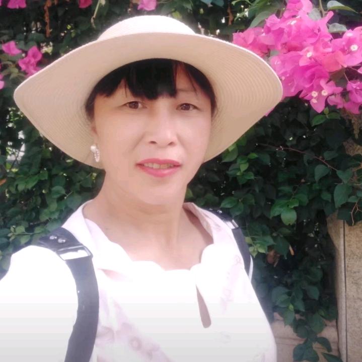 余姐，晚上十点开播，到凌晨2点半