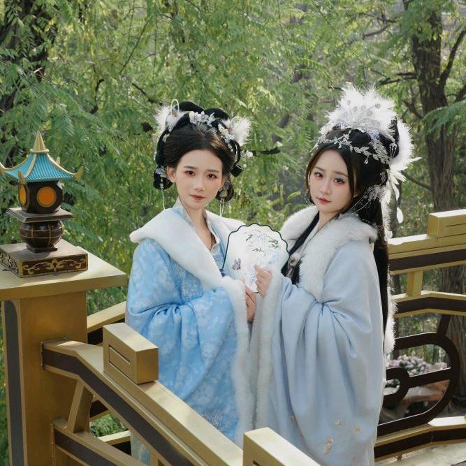 开封万岁山  欢欢