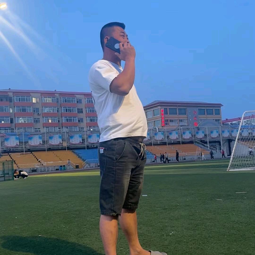 阿坤呐
