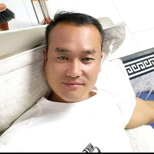 铲车工程机械出租。