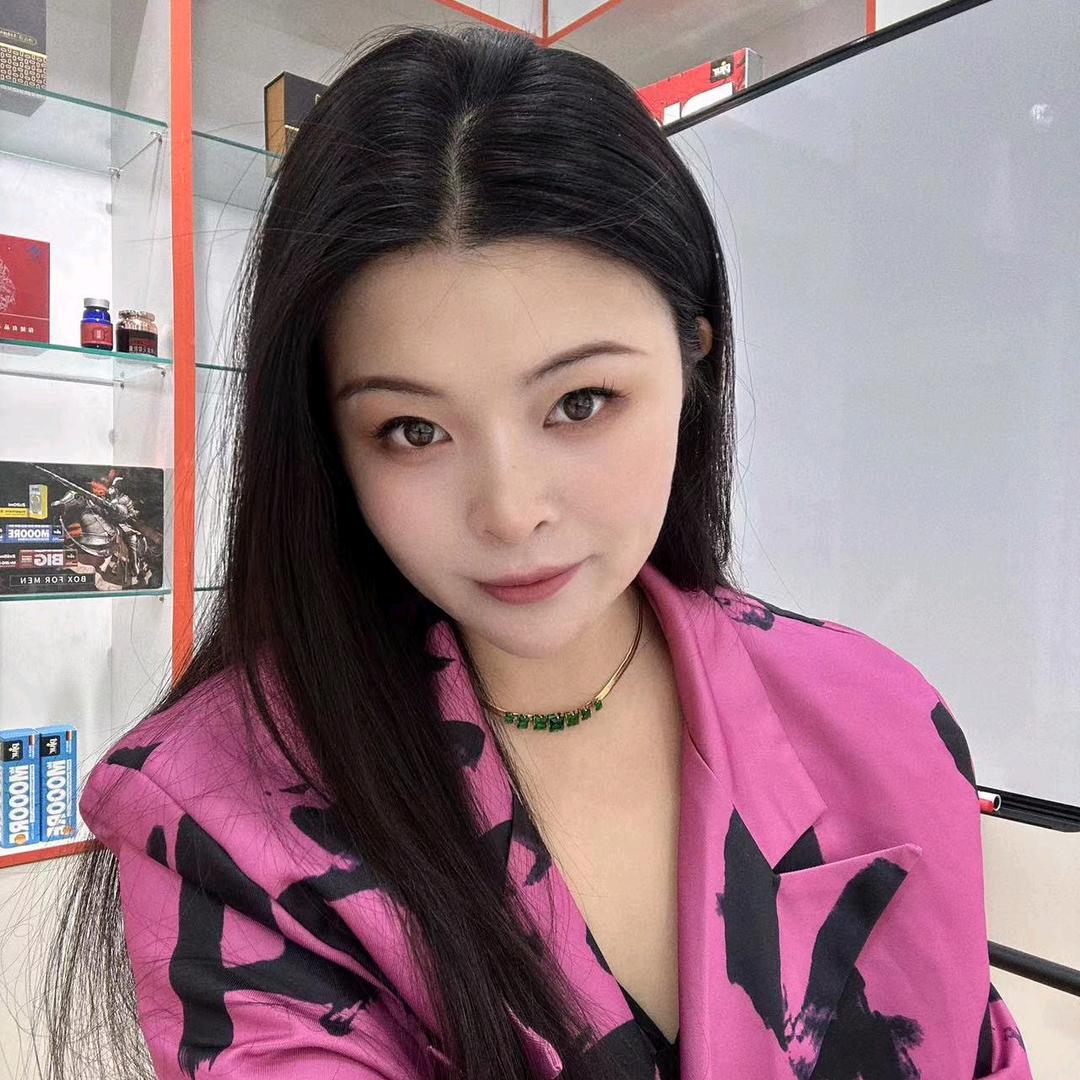 😘筱筱在桔色