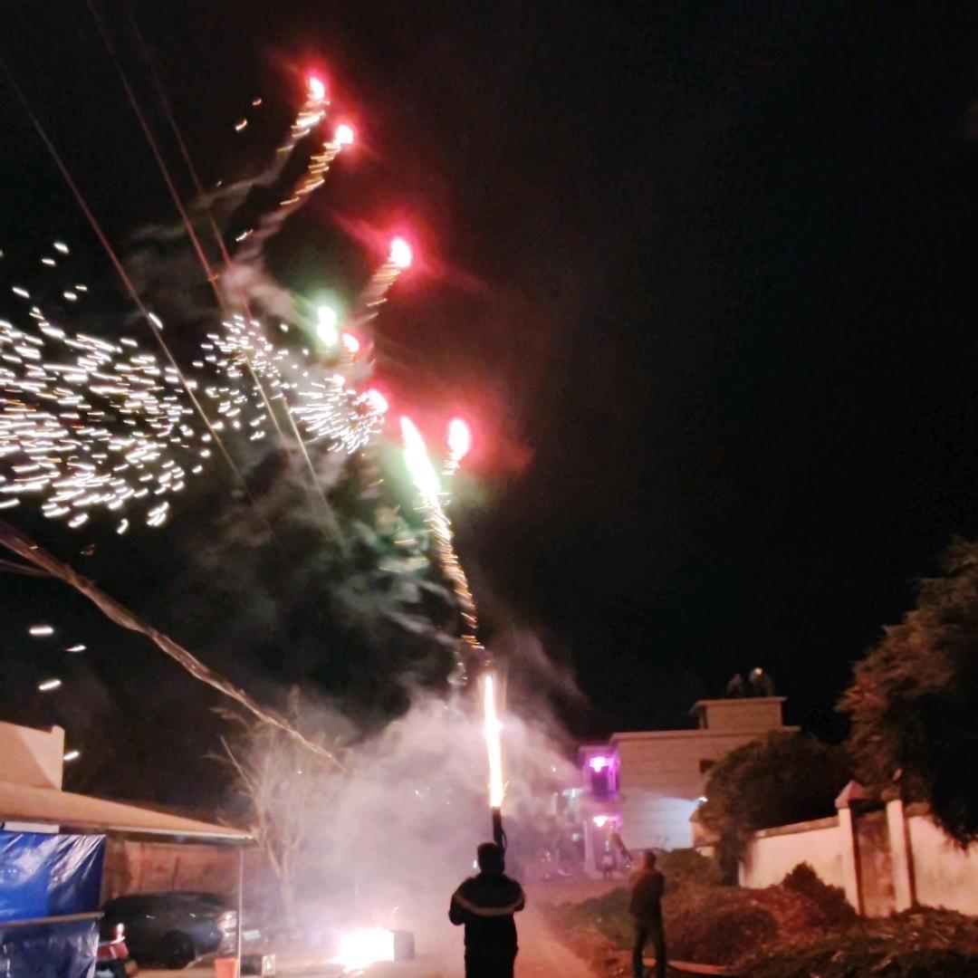 杰哥的𝑼𝑵𝑰-𝑽