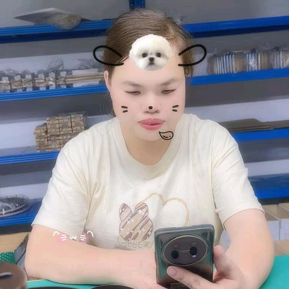 尖叫女郎